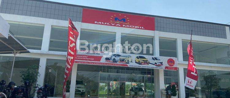 Showroom + Cafe/ resto + Car wash jadi 1 bangunan. 1