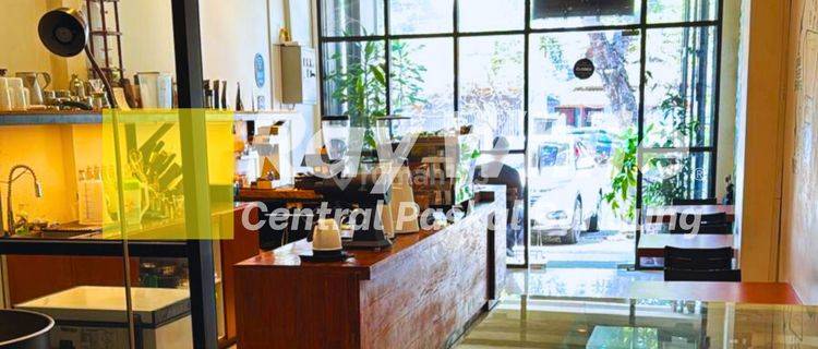 Ruko di Jalan Jakarta Bandung 1
