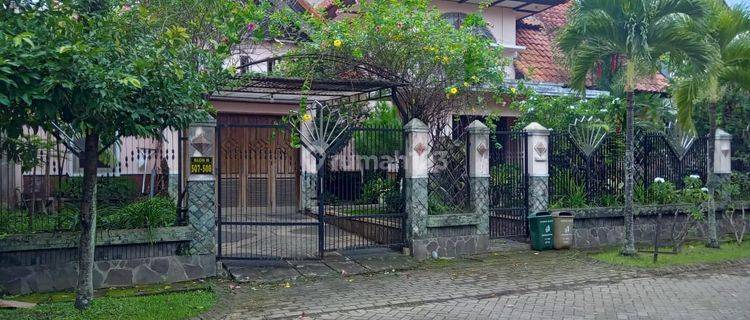 Dijual Rumah Di Lokasi Eksklusive Griya Shanta Malang 1