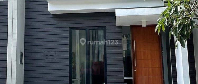 Dijual Rumah Modern Minimalis Northwest Lake Siap Huni 1