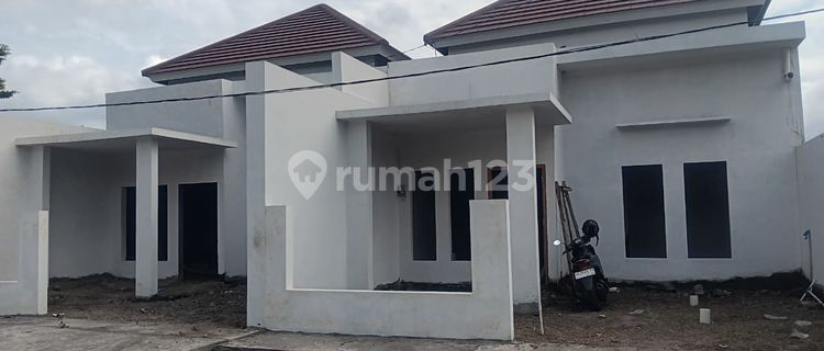 Rumah 3 Kamar Tidur DP bisa Dicicil Dekat Kampus Ugm 1