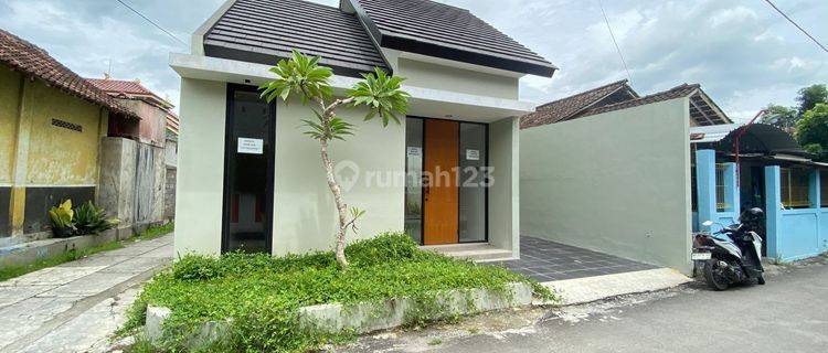 Dijual Rumah Strategis Di Kalasan, 500JTan Ready Kpr 1