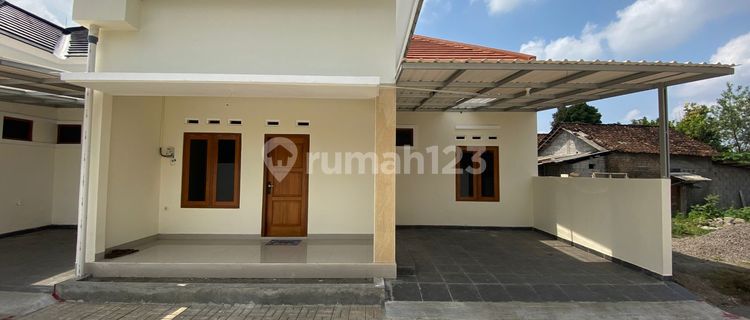 Rumah Siap Huni Lingkungan Asri di Jogja Utara, 5 Menit ke Jl Kaliurang Km 9 1