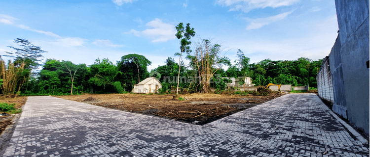 Kavling di Lingkungan Kampus UII  Jl. Kaliurang, SHM 1
