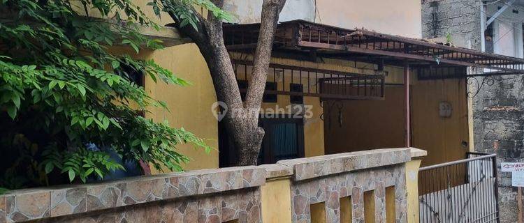 Rumah Dijual di Pasar Minggu 1