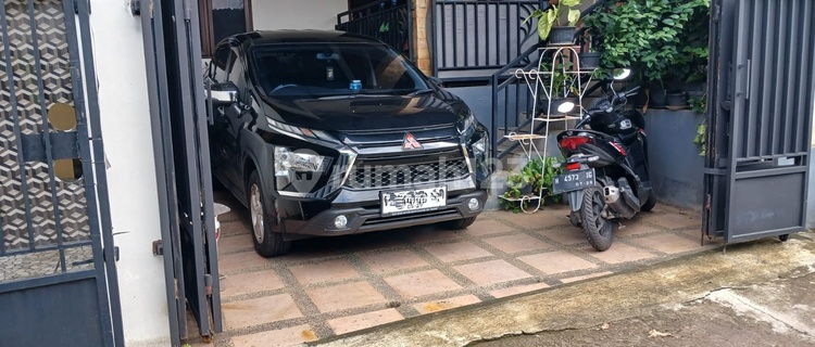 Rumah Dekat Sekolah Internasional Bagus SHM 1