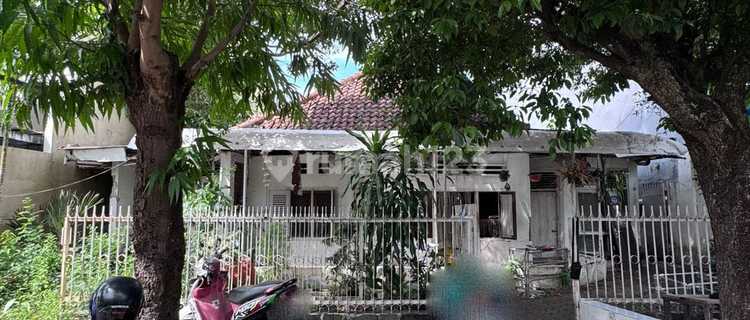 Tanah Tengah di Semarang Selatan SHM 1