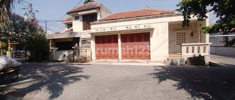 Rumah Hook Tengah Kota 1