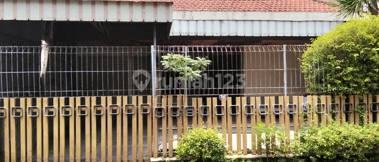 Rumah Tengah Kota Semarang 1