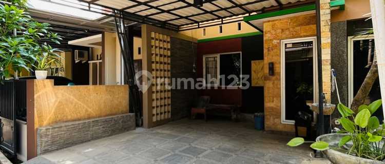 Rumah Furnish Bebas Banjir di Perum Mutiara Gading Tembalang 1