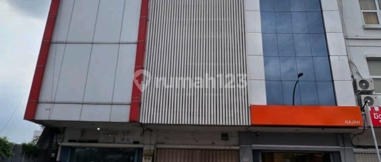3-Storey Ready-to-Occupy Shophouse at Ruko Mutiara Gama, East Semarang 1
