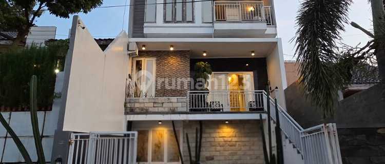 Ready to Live House with Airport View in Ngaliyan, West Semarang 1