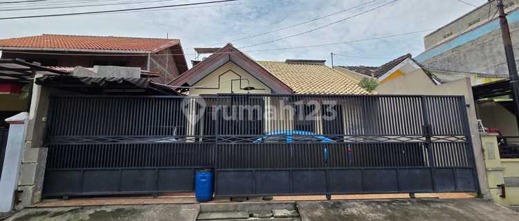 Strategic Location Boarding House In Panda Pedurungan Semarang 1