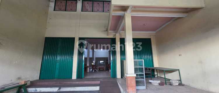 Ready-to-Use Business Space Near Unimus in Kedungmundu, Semarang 1