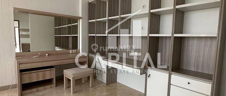 Unit Dengan City View Yang Cakep Banget di Dago Suite Apartment 3+1 Bedroom 1