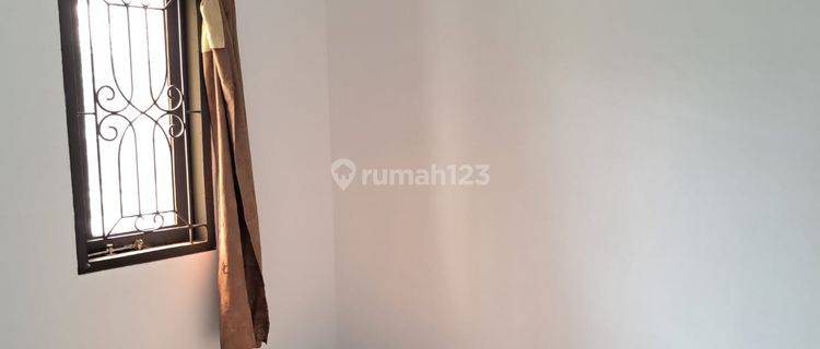 Dijual Rumah Baru Renov Nyaman Siap Huni Lokasi di Kota Baru Parahyangan Bandung 1