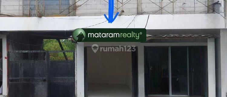 Mr 063358 Disewakan Ruko Lokasi Strategis Pinggir Jalan  1