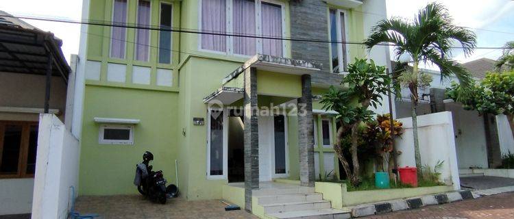 Mr 063580 Disewakan Rumah Bagus 2 Lantai Furnished Dekat Hyatt 1
