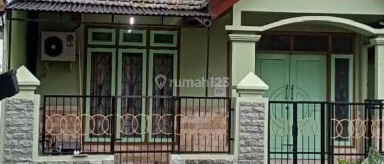 Rumah 2 Lantai Semi Furnished Dekat Ske, Rumah Sakit, Sekolahan 1