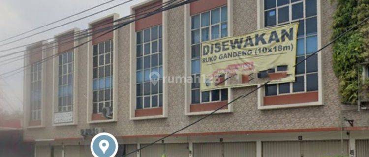 Disewakan Ruko Gandeng 3Lantai di Jalan raya hankam Pondok Gede  1