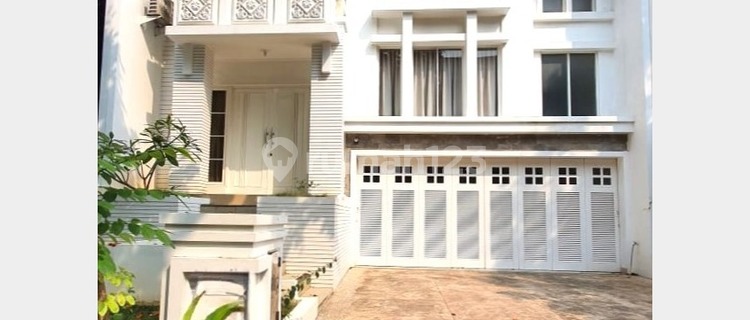 Crown Golf Mansion House 10x33 330m PIK Pantai Indah Kapuk North Jakarta 1