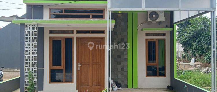 Rumah Cluster Pinggir Jalan Harga Murah Dekat Stasiun Krl 1