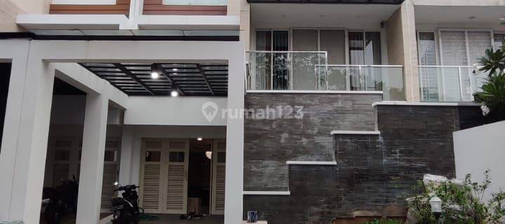 Rumah Mewah Elite Golf Residence View Furnished Luxury di Jakarta 1