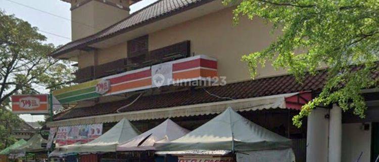 Ruko Hook 3 Lt Strategis di Pinggir Jalan Kemang Pratama Bekasi 1