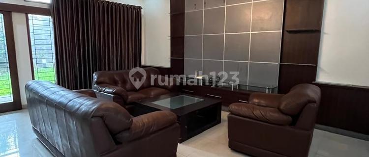 For Rent: 2-Story Setra Duta House Fully Furnished 1