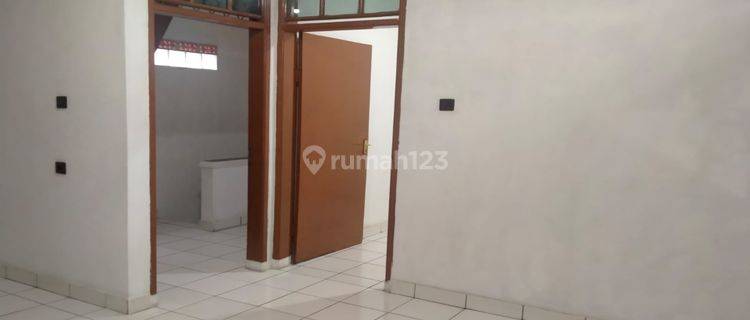 Dijual Rumah Siap Huni Murah  Taman Kopo Indah  1