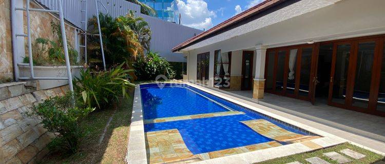 Beautiful House with Big Garden at Cipete, Jakarta Selatan 1