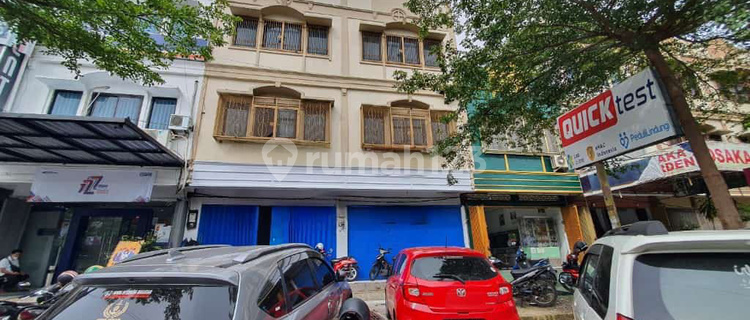 Ruko Pengayoman Samping Bank BRI, Dekat Mall Panakkukang 1