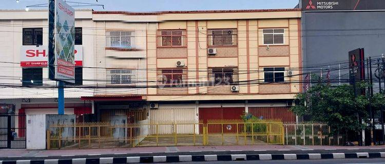 Ruko Sewa 3Lt AP Pettarani Dekat Showroom, Toko, Bank Dll 1