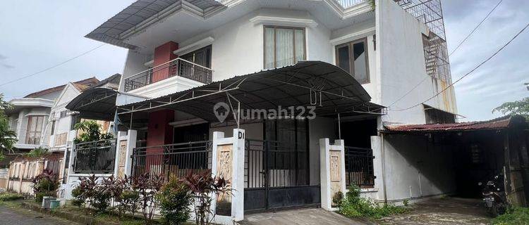 Disewakan Rumah Komp Nusa Indah Jl. Boulevard 1