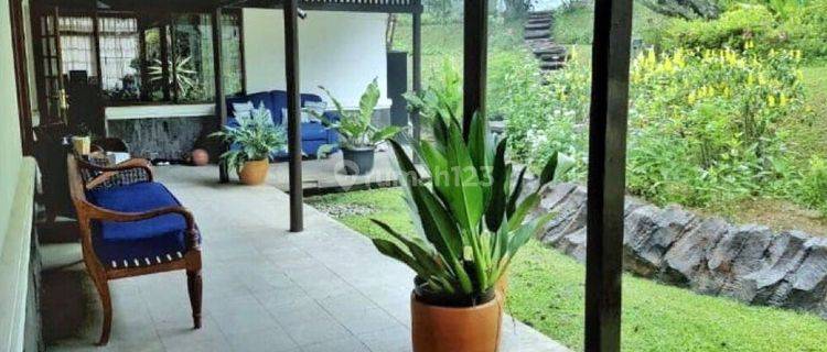 Rumah Dago Siap Huni Strategis Terawat Udara Sejuk Kota Bandung 1