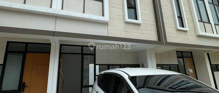 Rumah Cluster 2 Lantai di Jababeka Residence Cikarang 1