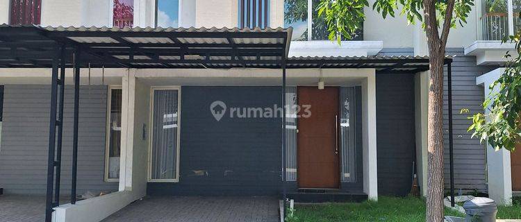 Rumah Northwest Park Lake Central Hill Citraland Surabaya Barat 1