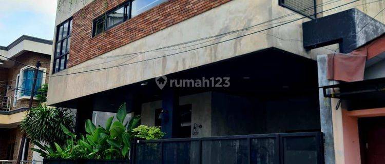 Rumah Cantik Industrial Strategis Di Kelapa 2 Gading Serpong 1