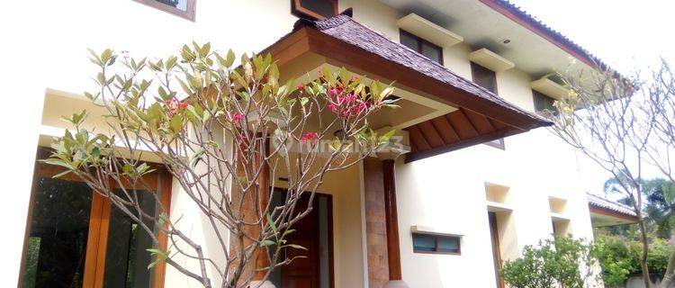 Comfortable and beautiful town house in area Pejaten for expatriat and others &#34; The Price Can Be Negotiable &#34; 1