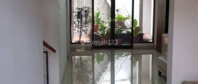 Jual Rumah Siap Huni 2 Lantai di Jalan Sumbersari Indah Bandung 1