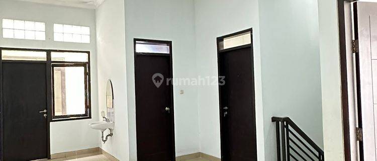 JUAL RUMAH SINGGASANA 2 LANTAI di KOMPLEK SINGGASANA PRADANA BANDUNG 1