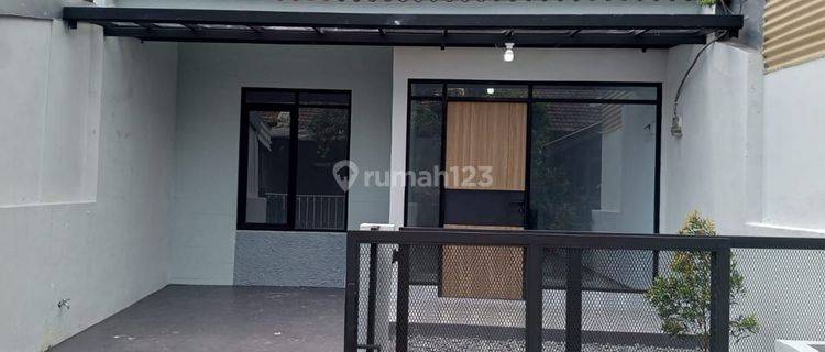 Jual Rumah Baru Bagus Minimalis  Di Taman Kopo Indah 2 Bandung
 1