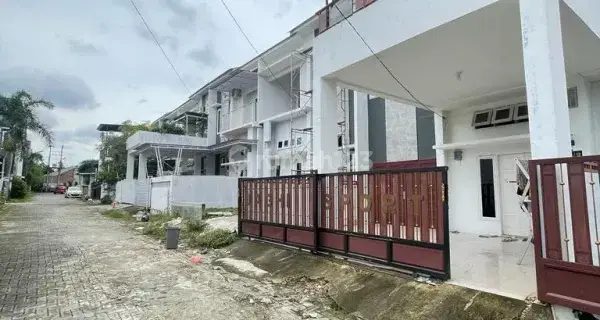 Dijual Rumah Cantik Dalam Komplek Daerah Johor 1