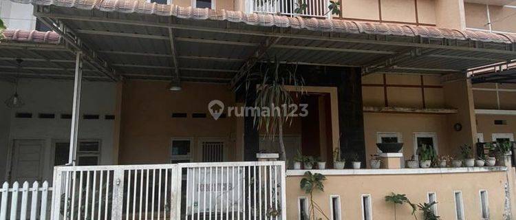 Dijual Rumah Siap Huni 2 Lantai Semi Furnished 1