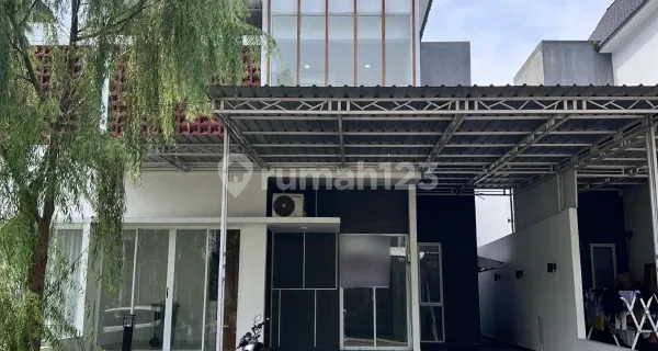 For Rent House in Royal Sumatera 1