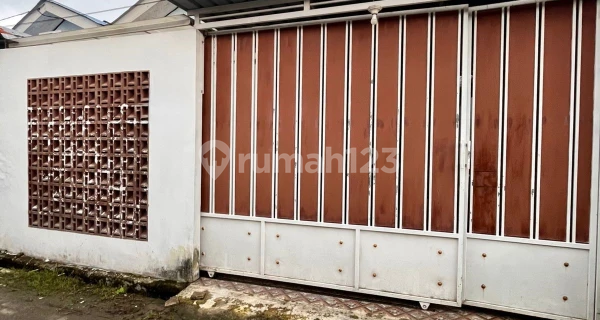 Disewakan Rumah Murah Daerah Amplas 54Juta Sewa 3 Tahun (Nego) 1