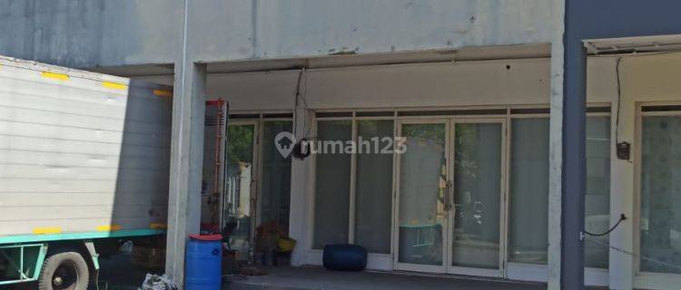 15870 Ruko Siap Pakai Lokasi Kawasan Bisnis di Taman Kopo Indah 2 1