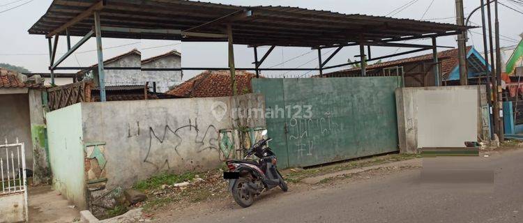 9482 Rumah Strategis Lokasi Dekat Ke Tol di Cisaat, Kutawaringin 1