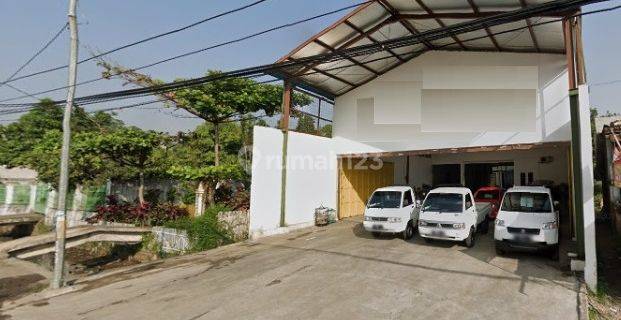 Gudang Mainroad Cocok Untuk Showroom di Terusan Kopo Katapang 1