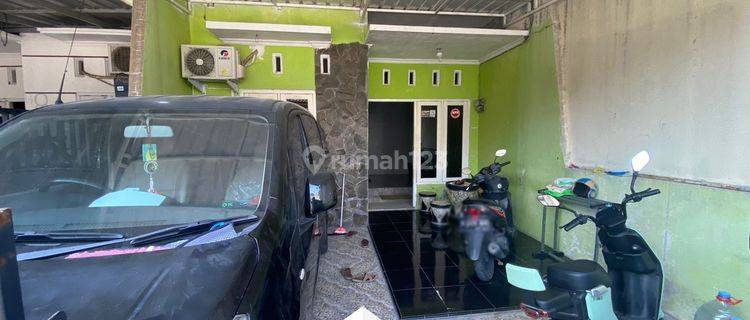 Rumah Habis Renovasi Siap Huni Akses Jalan Lebar Depok Pedurungan 1